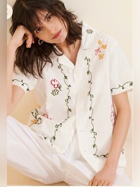 Dunst White Embroidered Short-Sleeve Button-Down Shirt